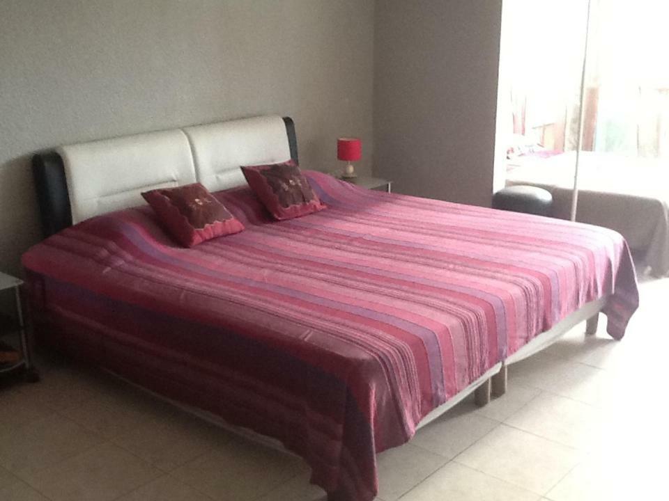 Apartment 27