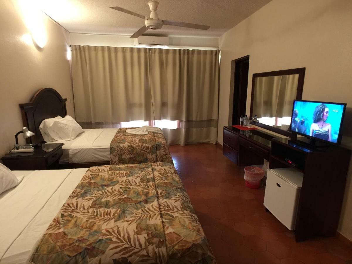Alicia Hotel 3*