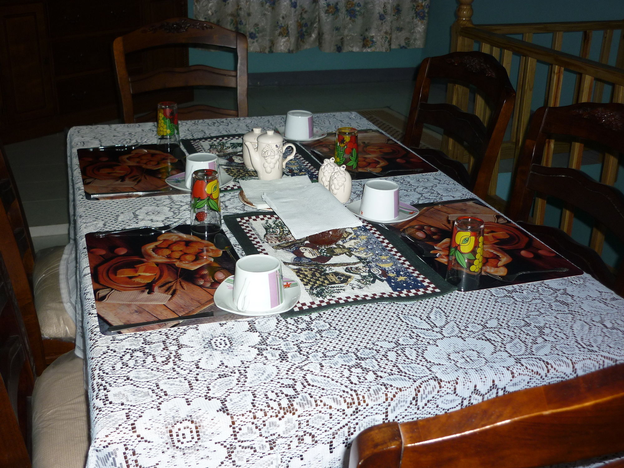 Guest house East Bay 2*