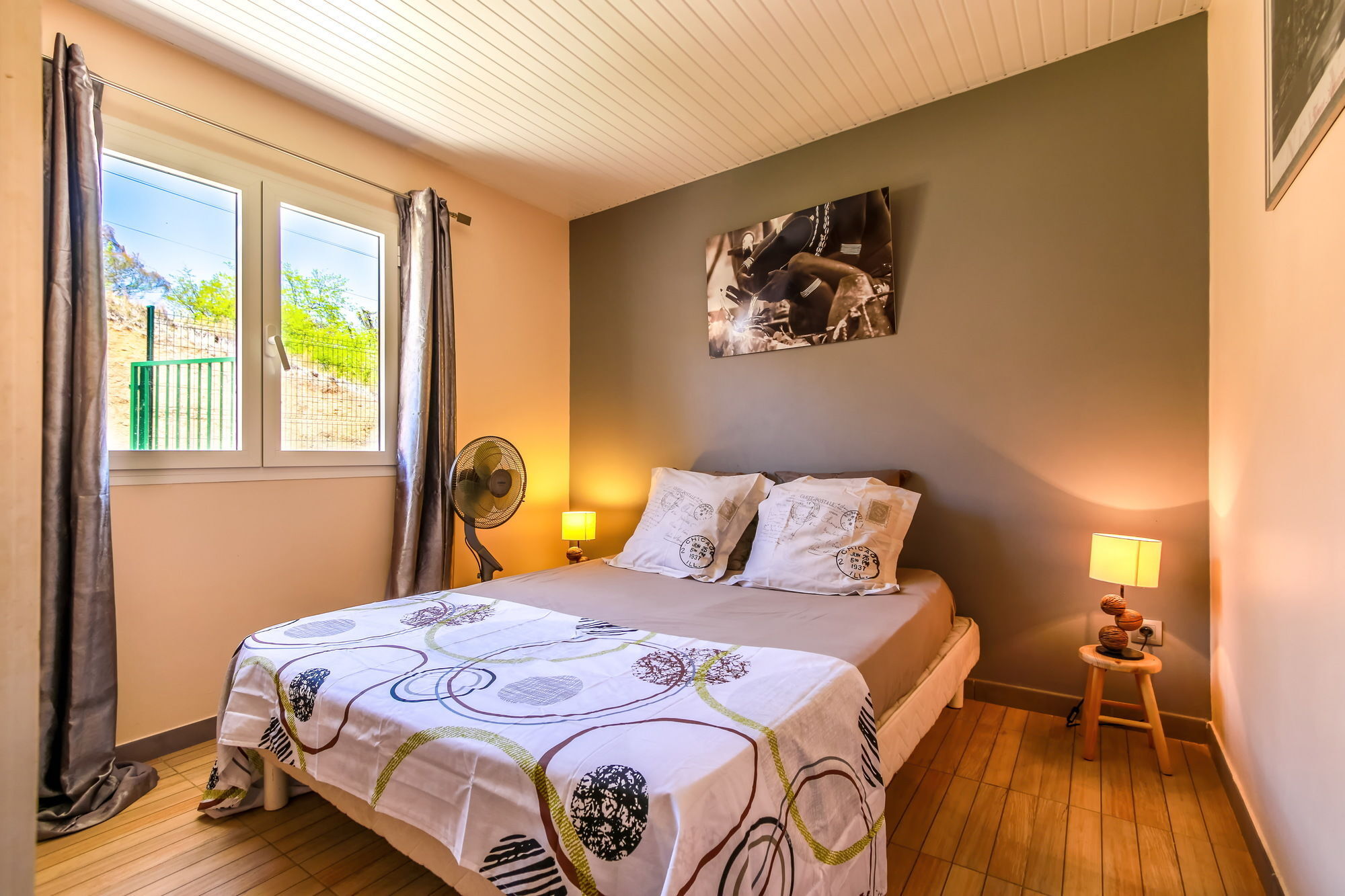 Les Kool Hotel