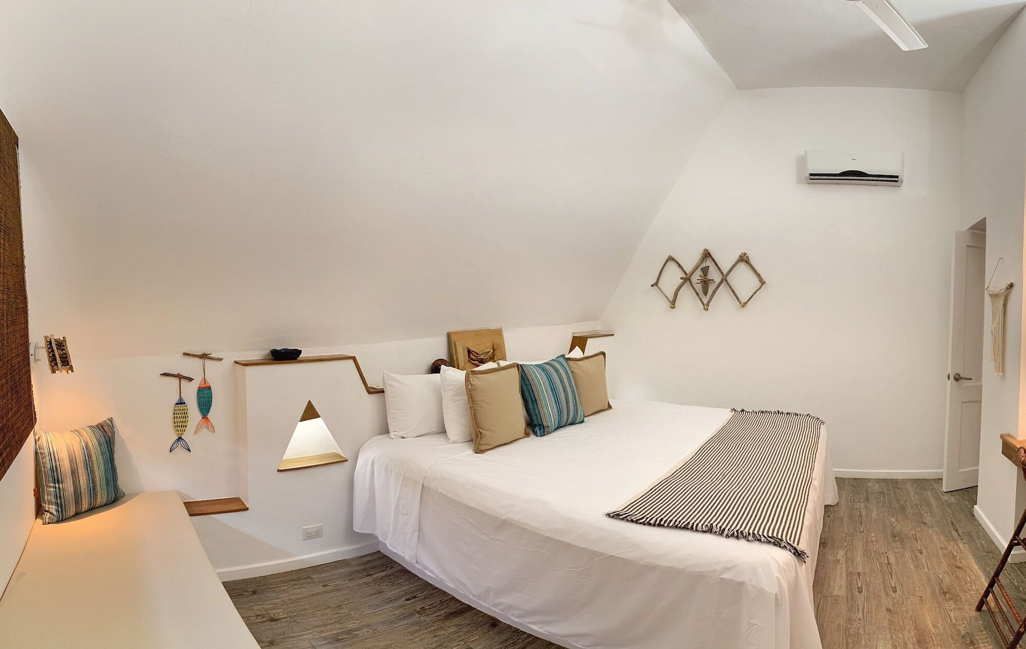 Boutique & 4*