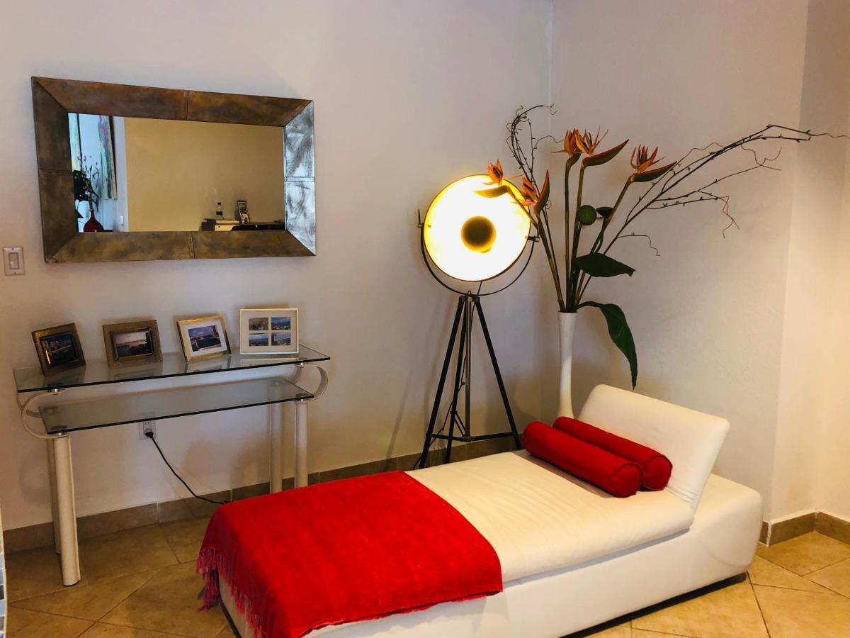 Apartment Luxury Marina & Sea View At Porto Cupecoy St Maarten