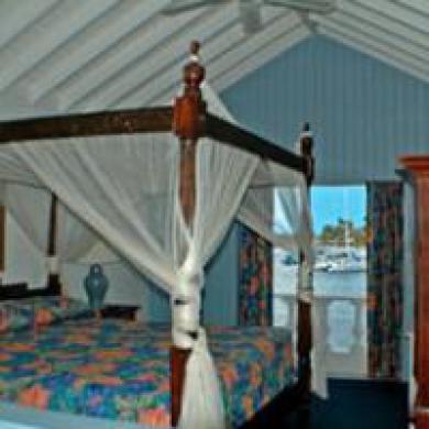Caravelle St Croix Hotel