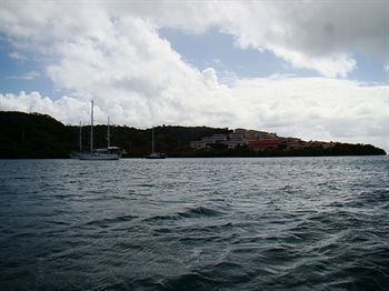 Sea Breeze Hotel