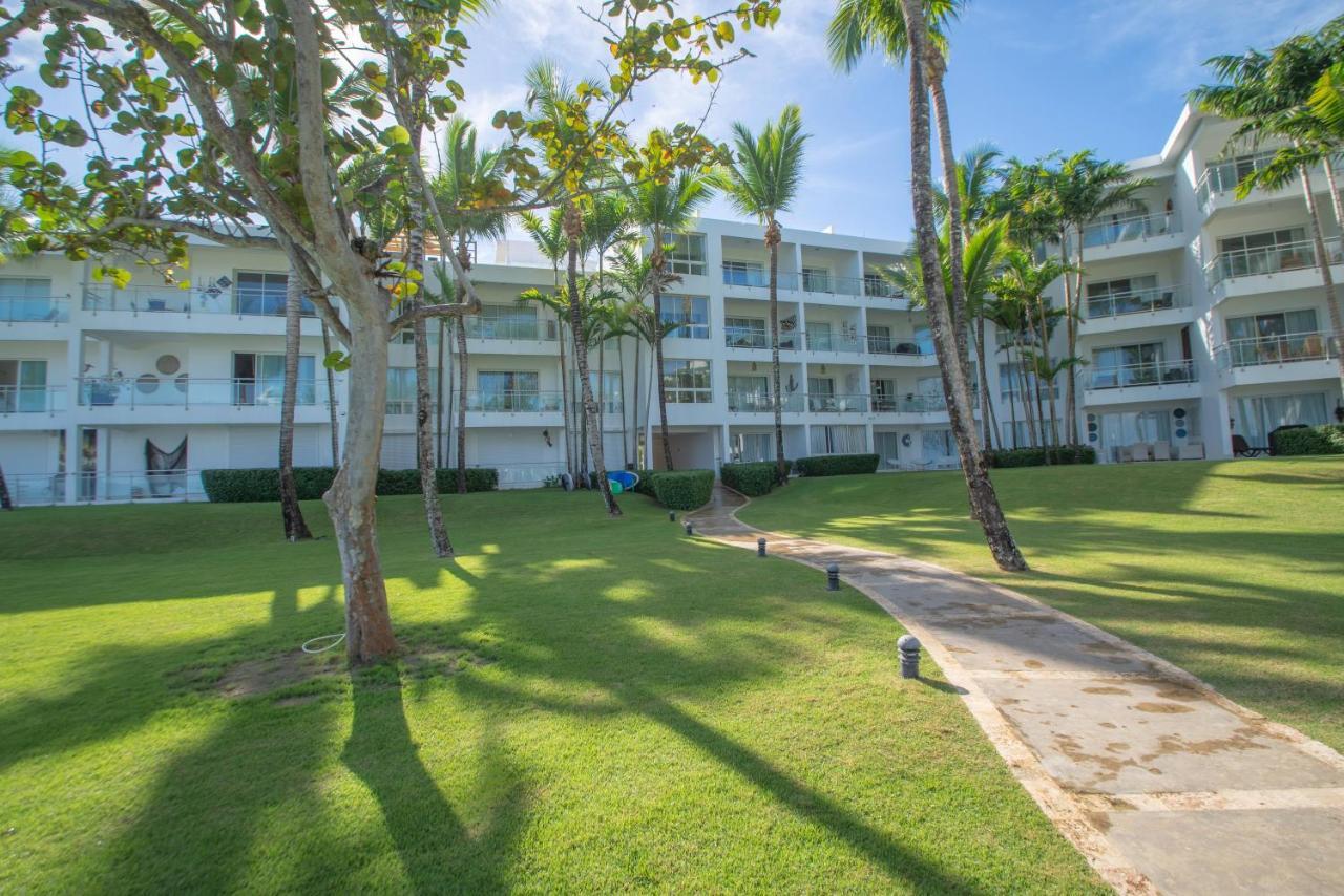Seawinds - Beachfront Getaway Apartment *