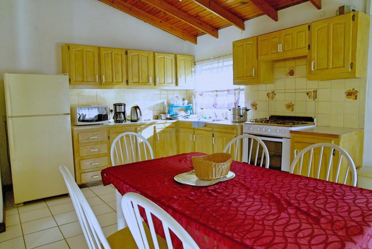 Tropical Breeze Vacation And