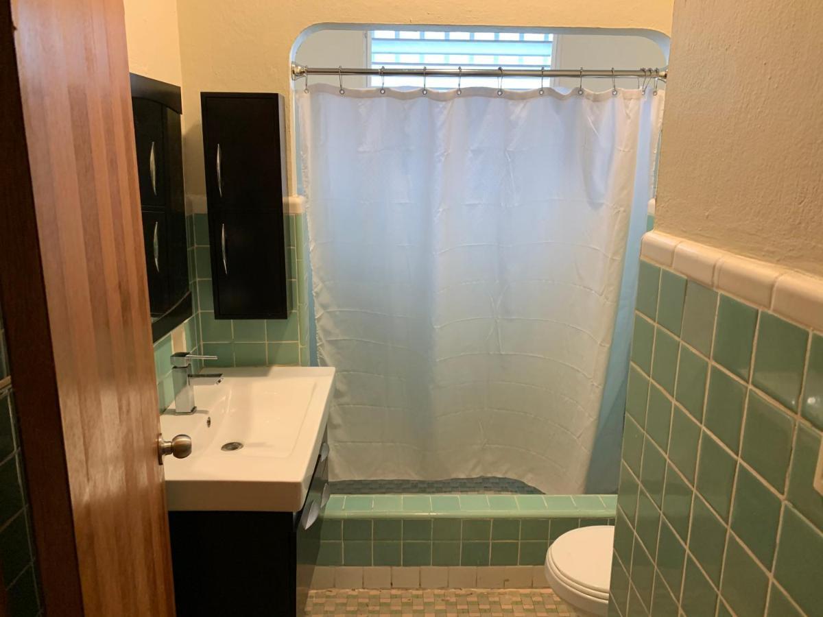Calle Hollanda 3 Bedroom *