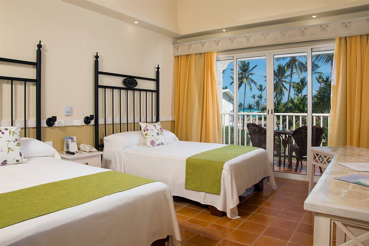 Resort Vik Arena Blanca 4*