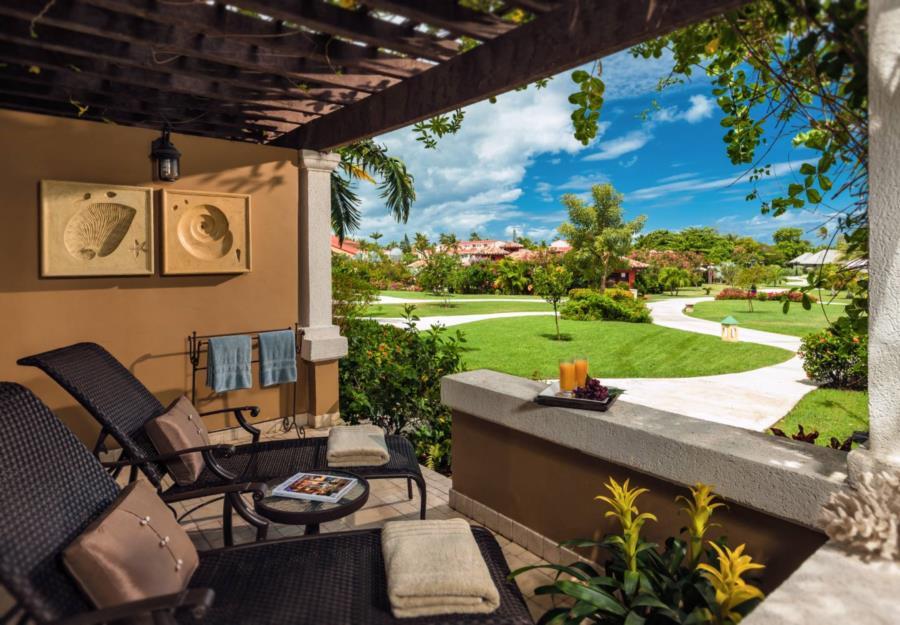 Hotel Sandals Grande Antigua & Dickenson Bay