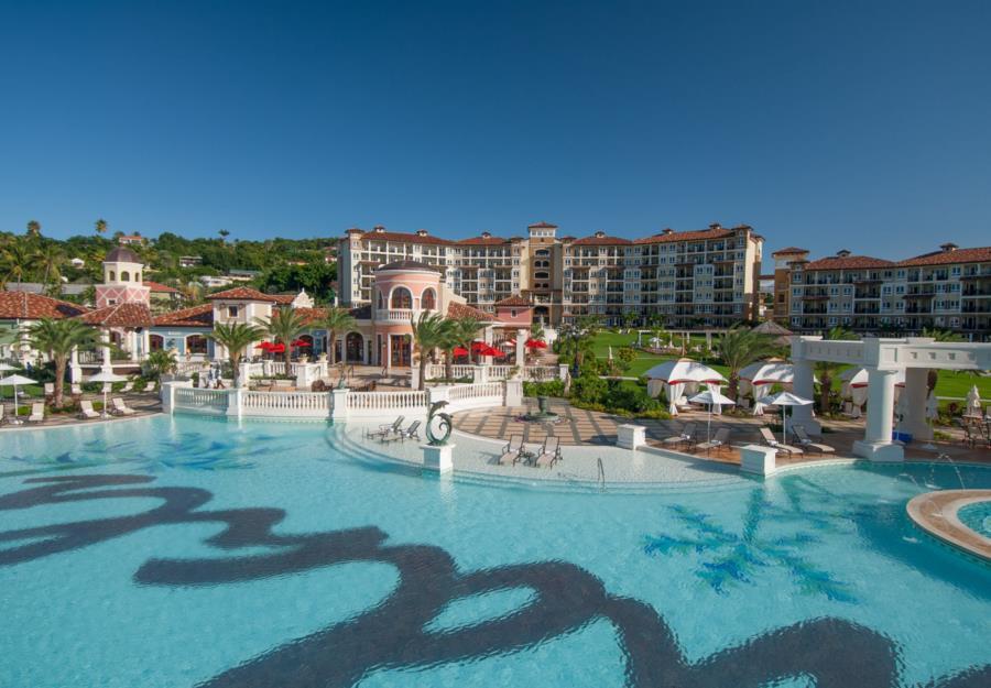 Hotel Sandals Grande Antigua & 5*