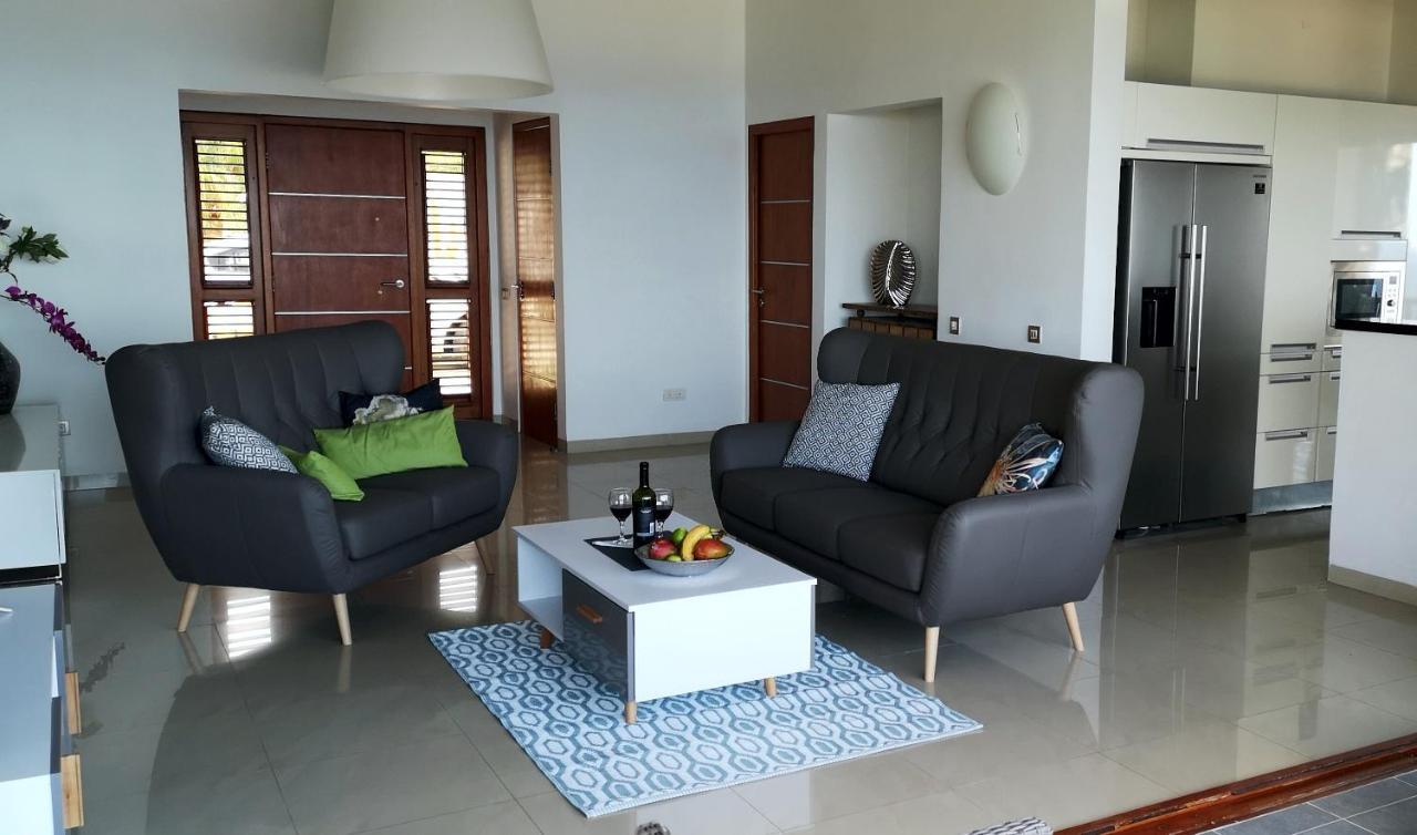 Great View Galant Curacao Villa *