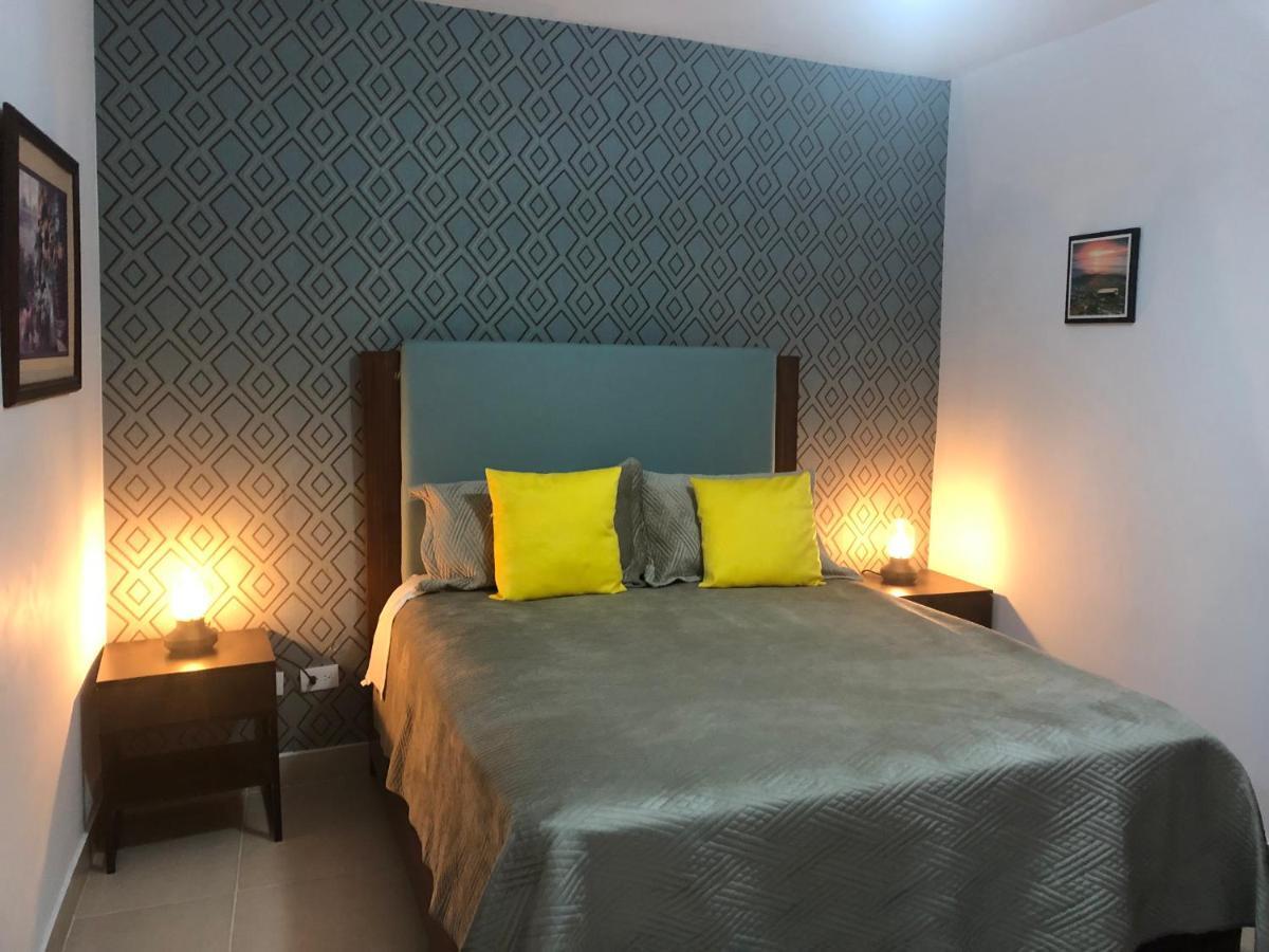 Apartment Frente A La Zona Colonial, *