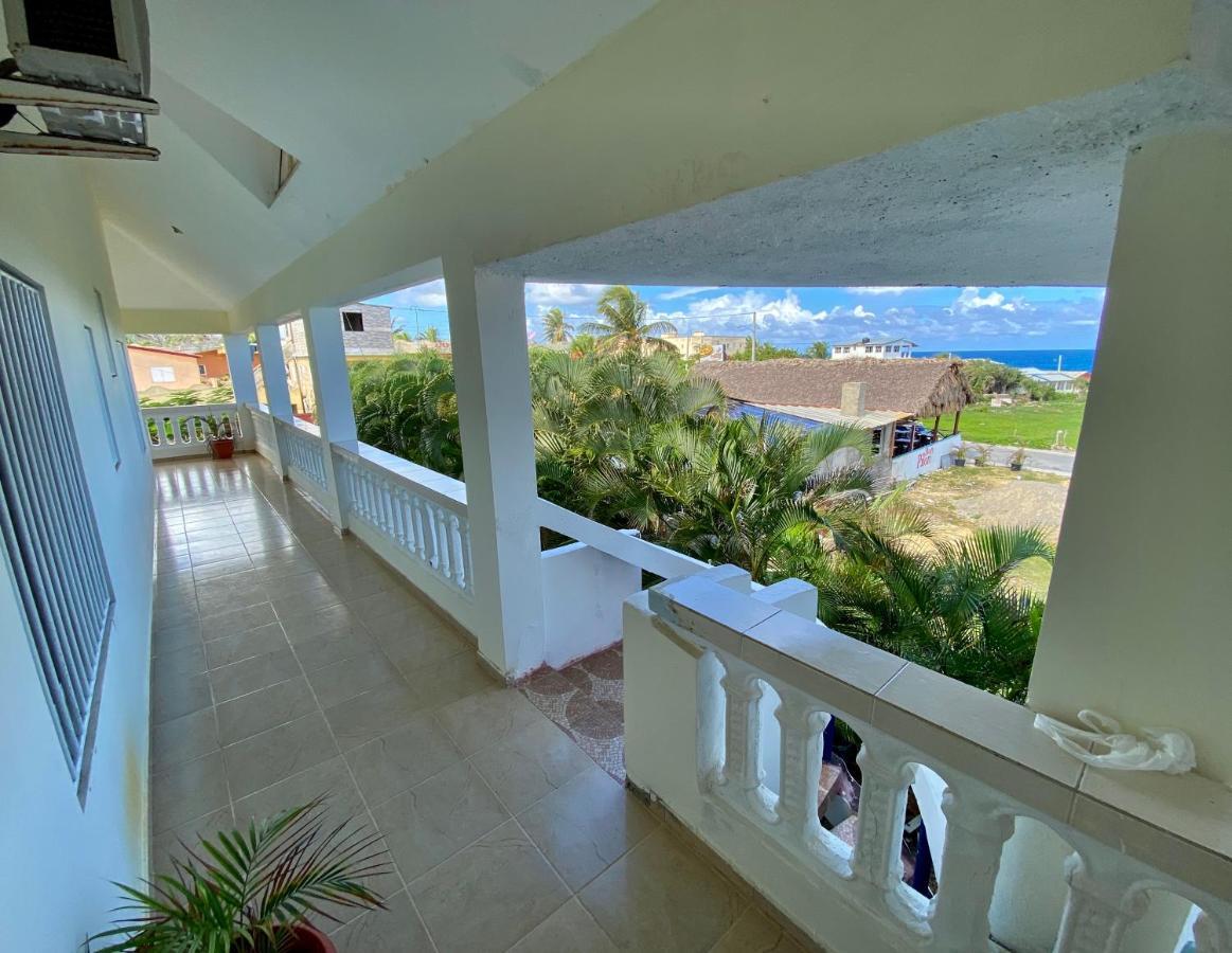 El Malecon Bed & Breakfast