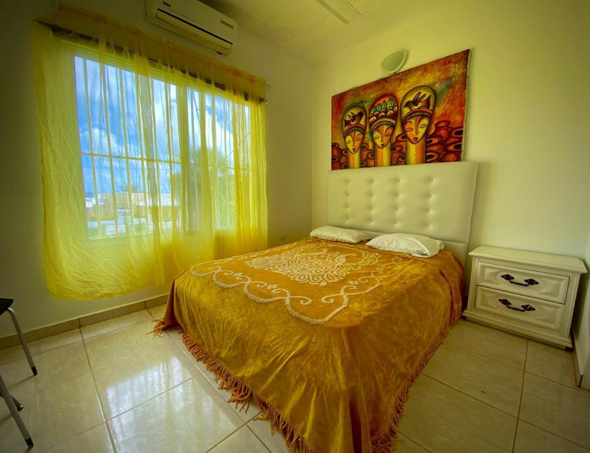 Bed & Breakfast El Malecon Cabrera