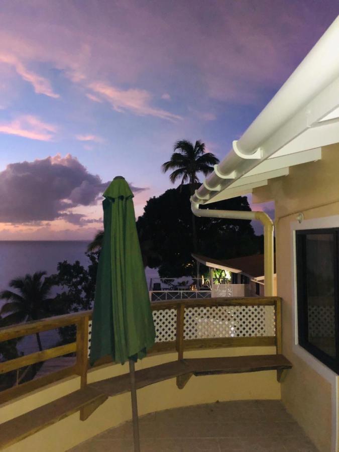 Castara Inn 3*