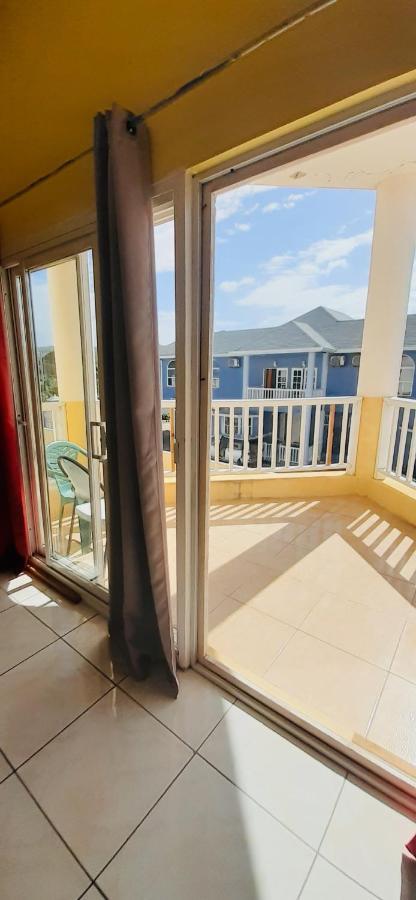 Spring Palm Estate Apartment St. Mary