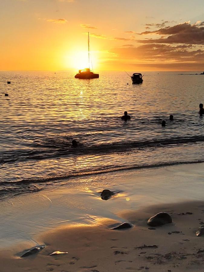 Les Du Domaine De Petite-anse Holiday home Bouillante