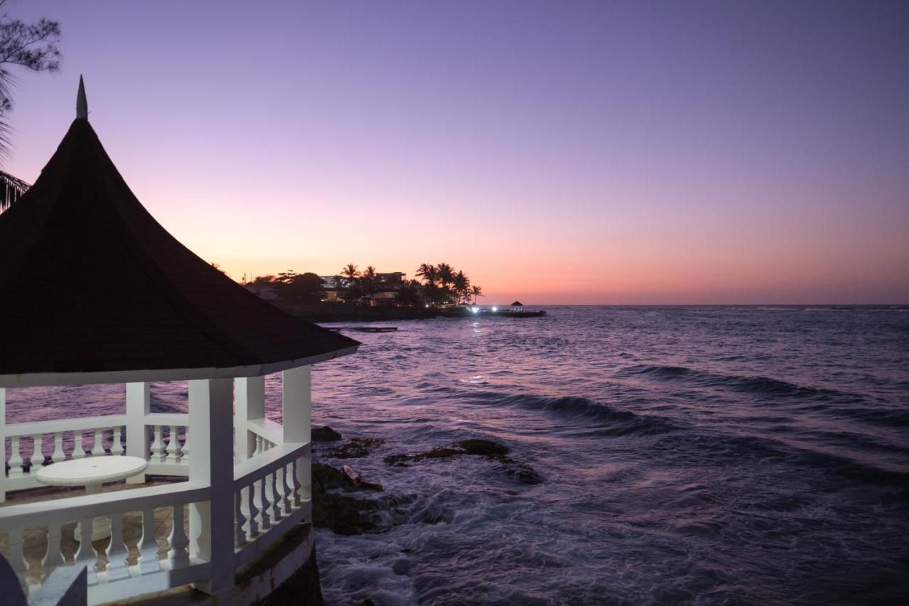 Edgewater - Front, Close To Attractions Hotel Saint Mary