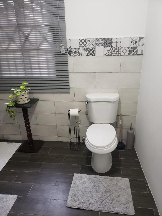 Guest house Hill Retreat -
