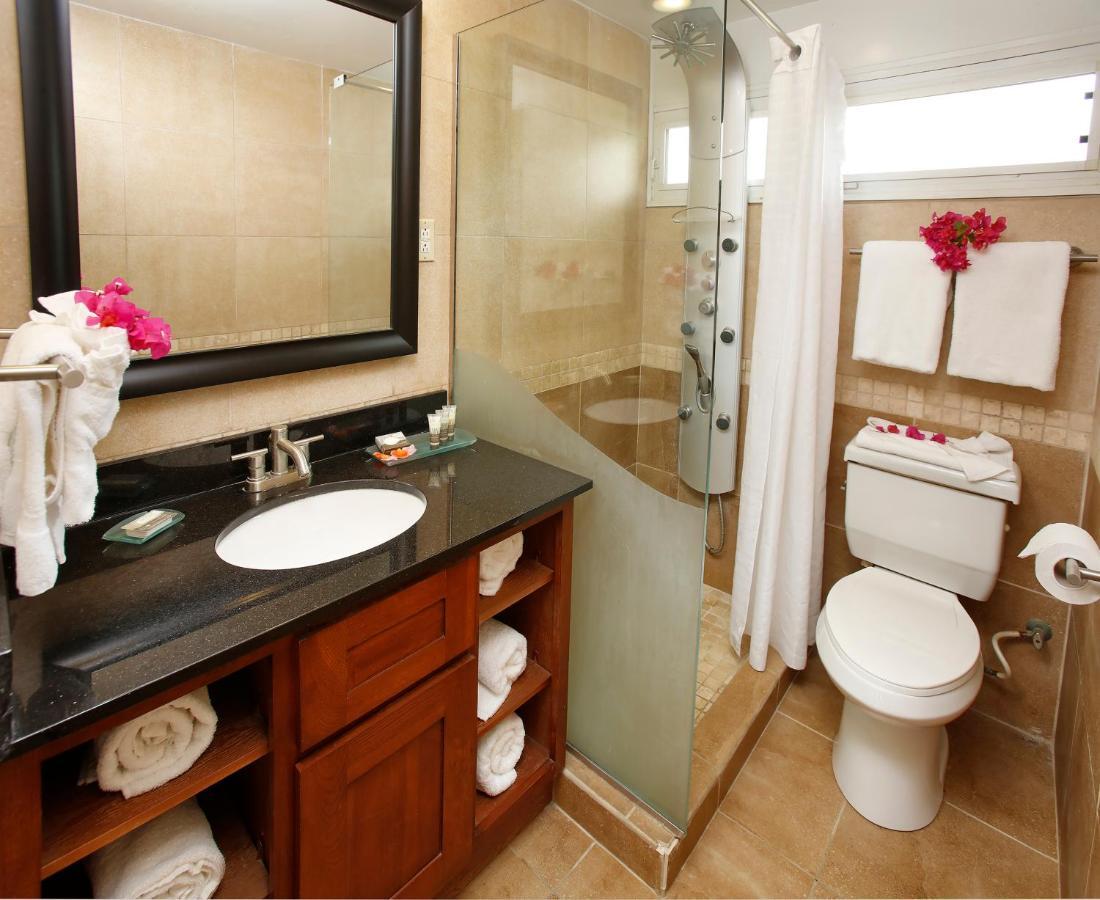 Divi Flamingo Resort
