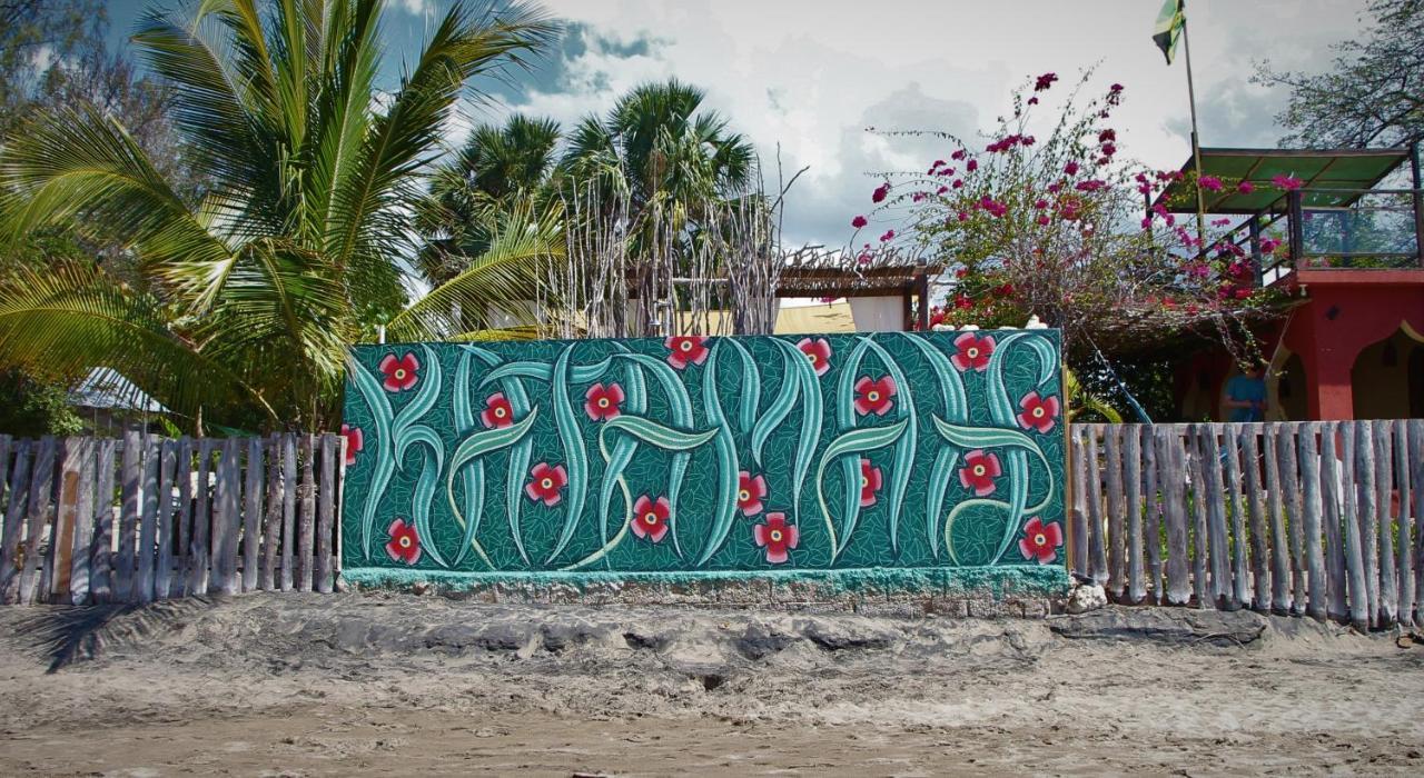Hotel Katamah Beachfront Guesthouse