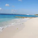 Bellevue Beach Apartment 5