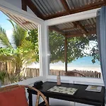 Katamah Beachfront Guesthouse