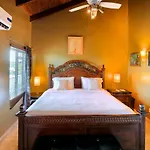 Neptune Villas
