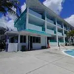 Rainbow Beach Hotel