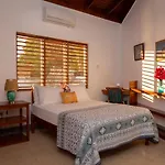 Butterfly Hill Villa & Studio Apartment