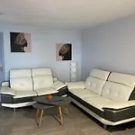 La Villa Bleue