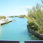 Bell Channel Inn Hotel