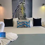 Casa-22 Luxury Boutique Hotel