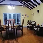 Villa Flukers - Economic Rooms