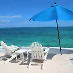 Water\'S Edge Villa - Oceanfront With Private Pool