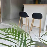 Cottage Mely\'S