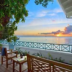 Southwinds Villa Is A Three Bedroom Beach Front Property With A Beautiful Big In