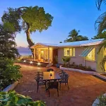Southwinds Villa Is A Three Bedroom Beach Front Property With A Beautiful Big In