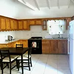 Bay View Apartment 4 - Canouan Island