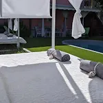 Villa Rosa Karibella