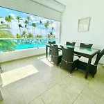 Marbella 2Bedroom Beachfront Apartment