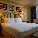 Kapok Hotel