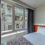 Novus Plaza Hodelpa