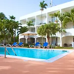 Time Out Hotel