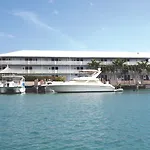 Flamingo Bay Hotel & Marina