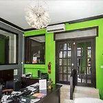 Silver Point Villa Hotel