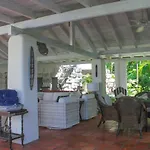 Landmark House & Cottage