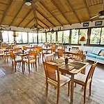 El Morro Eco Adventure Hotel