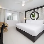 S Hotel Montego Bay - Luxury Boutique All-Inclusive Hotel