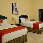 Champagne Villa